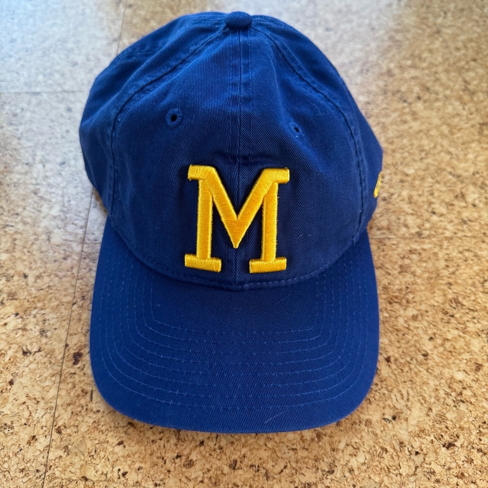 Milwaukee Brewers New Era Navy Blue Hat with Block M Logo